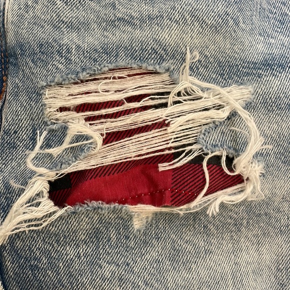 SOLD: NWT 90s highrise bf jeans✨ - Picture 3 of 7